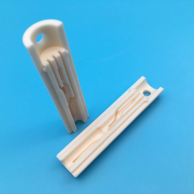 Electrically insulated heating ceramic tube sleeve