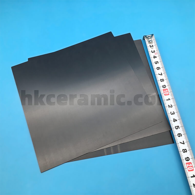 High-temperature and corrosion-resistant insulating silicon nitride wafer