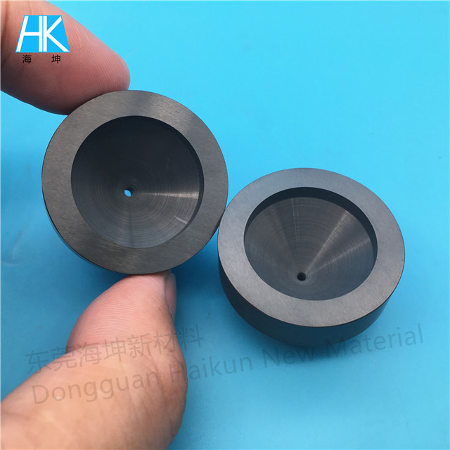 Silicon nitride ceramic nozzle